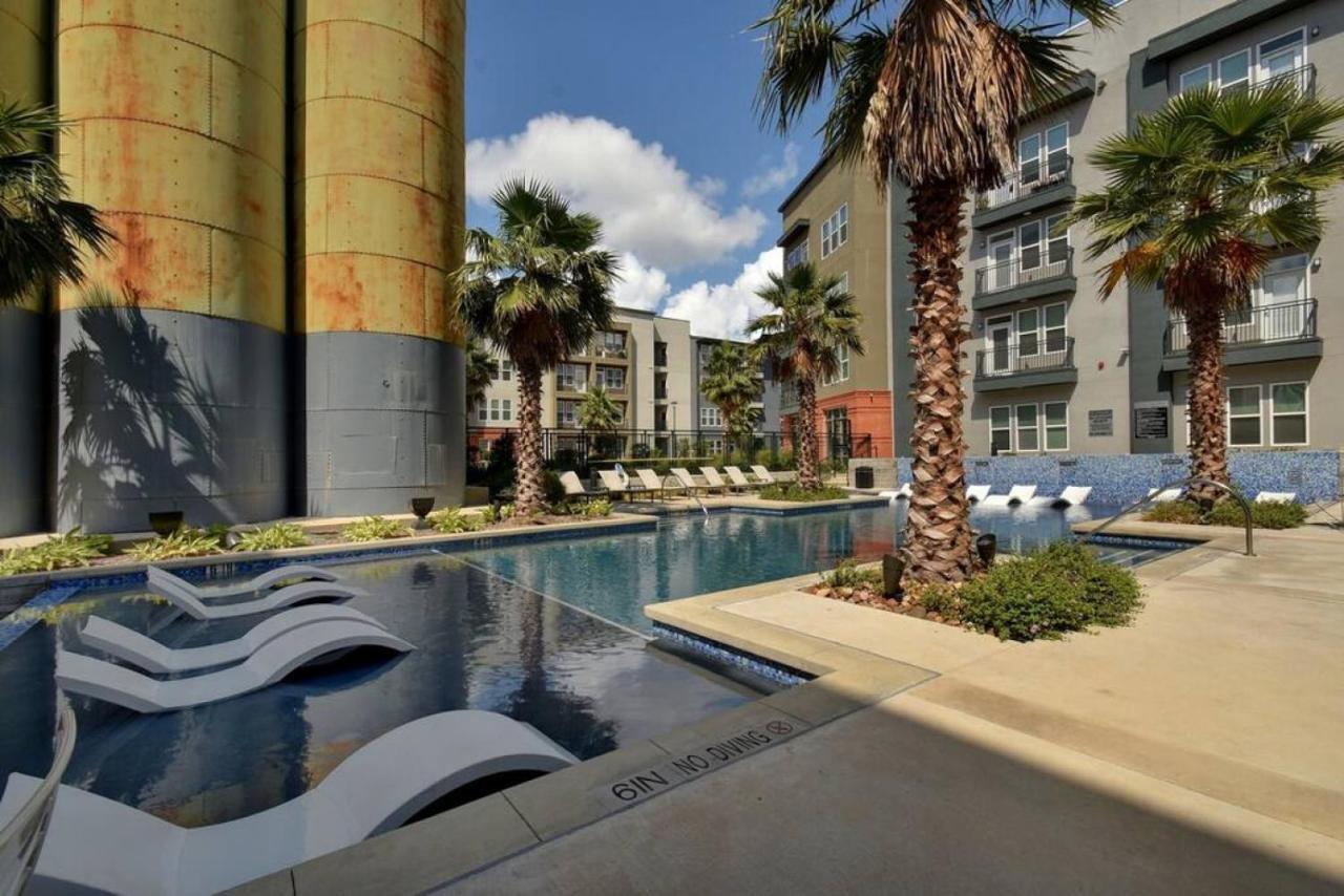 Vibrant Downtown Studio Wifi Pool Gym San Antonio Exterior foto
